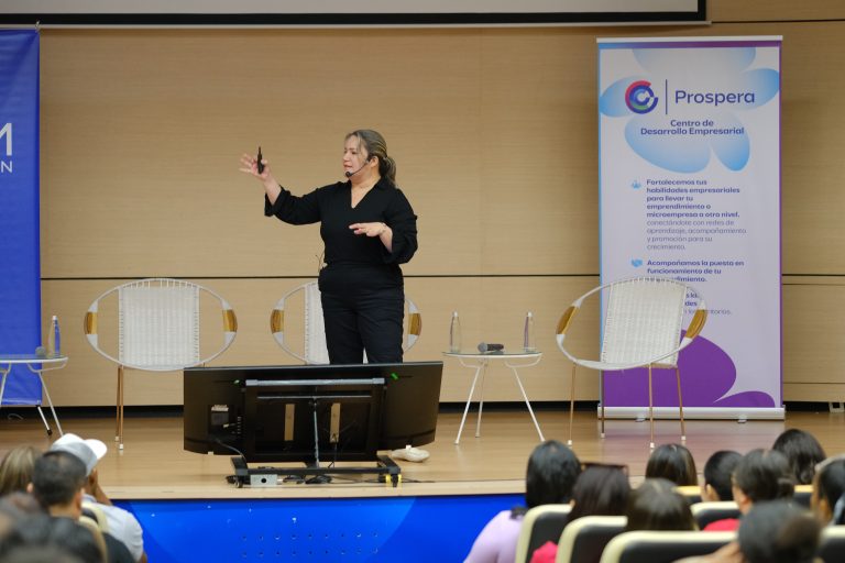 Conferencias especializadas